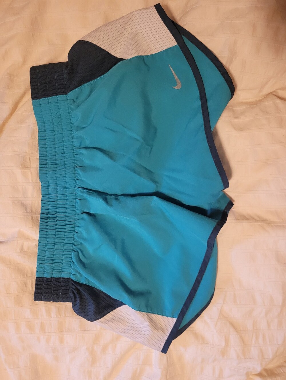 Vintage Nike Women’s Teal Athletic Running Shorts 2" Inseam Size Small